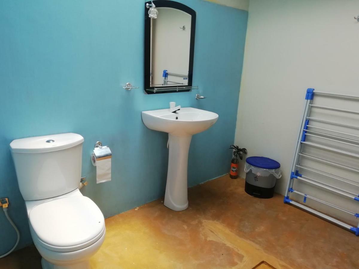 Hello Super Hostel Элла Экстерьер фото